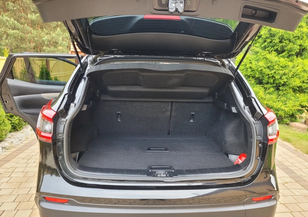 Nissan Qashqai cena 58900 przebieg: 179000, rok produkcji 2017 z Częstochowa małe 92